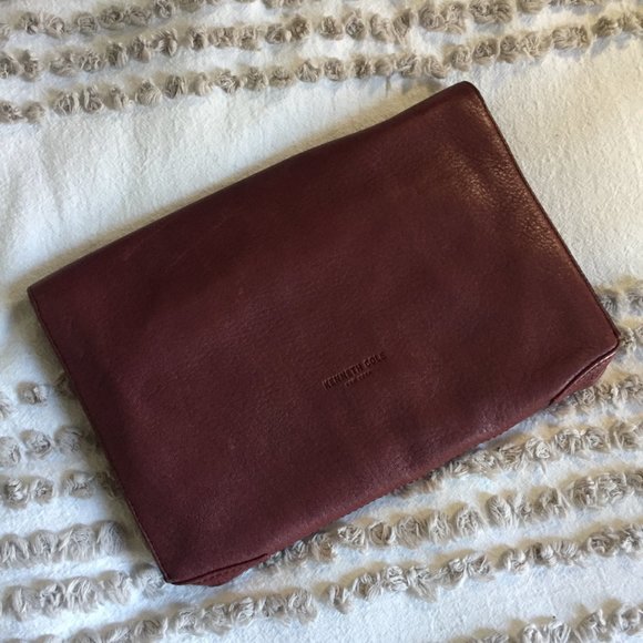 NWOT Kenneth Cole "Mercer Street Clutch" - Picture 2 of 8